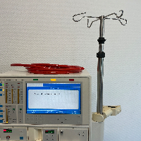Fresenius Medical Care 4008 S Hemodialysis Machine image 2